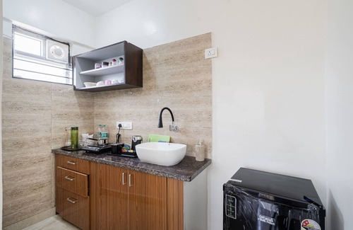 Bellandur Hotel | Elmas Suites - Bellandur