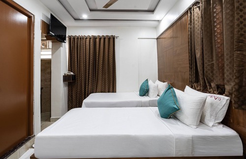 Bellandur Hotel | Elmas Suites - Bellandur