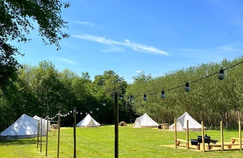 Cutnall Green Apartment | Elmbridge Farm Damson Bell Tent