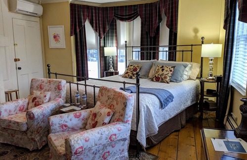 Camden Bed & Breakfast | Elms of Camden
