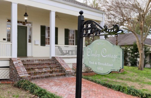 Natchez House | Elmsley Cottage