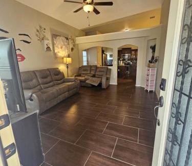 Biggs Field House | Elodia Stay