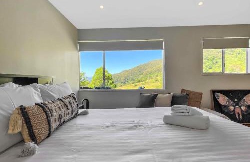 Mount View House | Elouera Retreat