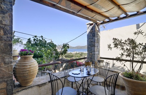Elounda Villa | Elounda Art Traditional Suites- Elia Suites - Overviewing spectacular Elounda