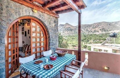 Mavrikiano House | Elounda Monastery Collection House