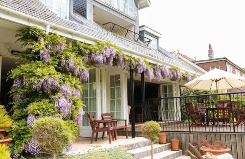 Newton Ferrers House | Elphinstone