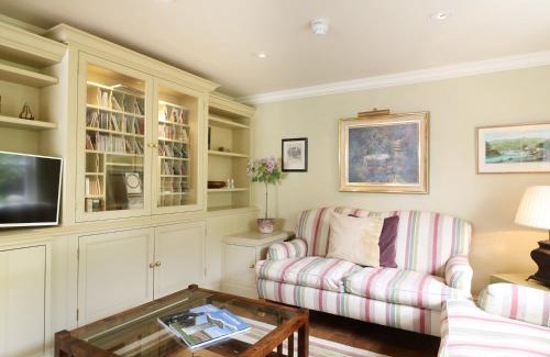 Newton Ferrers House | Elphinstone