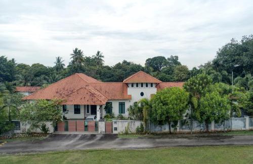 Sungai Baru Tengah House | Elshape Holiday HOME