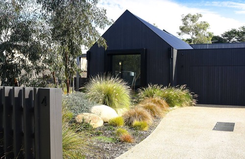 Flinders House | Elske on St Anns - Solar heated pool