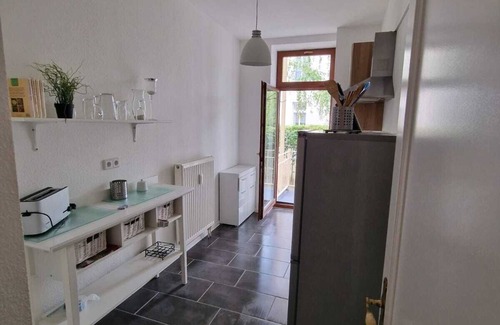 Altlindenau Apartment | Elster suite - in a listed Wilhelminian style building near the city center