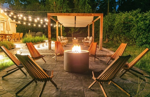 Decker Prairie House | Elvenstar Lodge - Enchanting A-Frame Retreat, Themed Decor, Pond & Nature Views