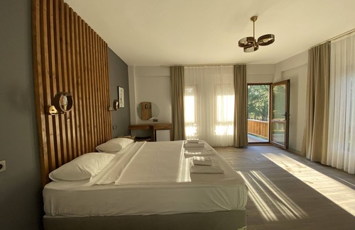 Bozcaada Hotel | Elyada Konuk Evi (+8 Yaş)