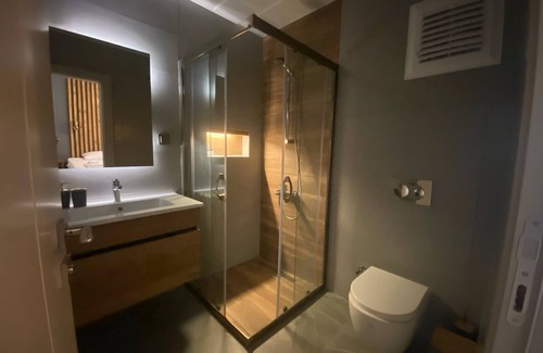 Bozcaada Hotel | Elyada Konuk Evi (+8 Yaş)