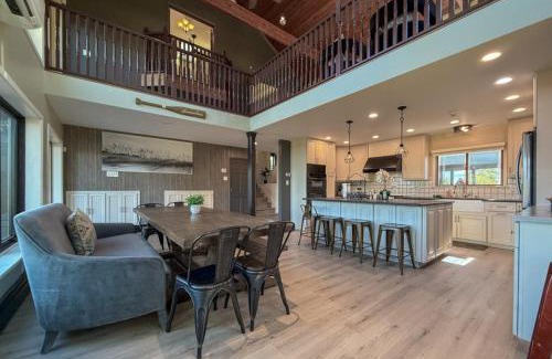 Miller Beach House | Elyon Hall Coach House