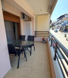 Kallithea Apartment | Elysian Apartment