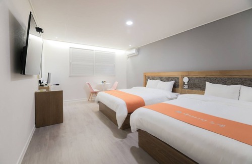 Donghae Hotel | Elysian Hotel