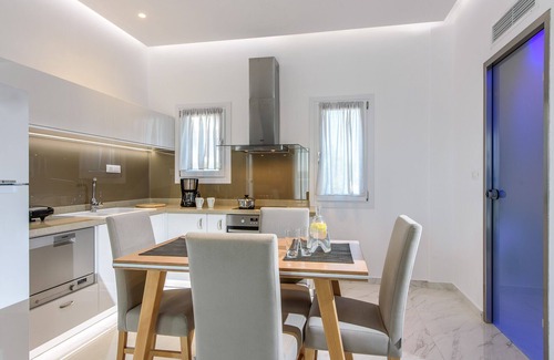 Anissaras House | Elysian Suites, Comfortable accommodation in a complex of 8 luxury apartments.