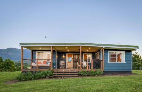 Kunghur House | Elysium- Blue Mountain Cabin