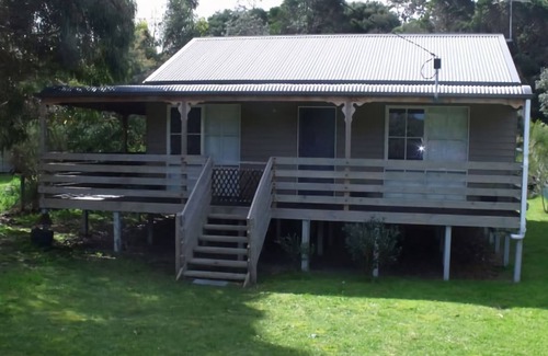 Venus Bay House | Emada Venus Bay - a stone's throw from cafes and shops inVenus Bay