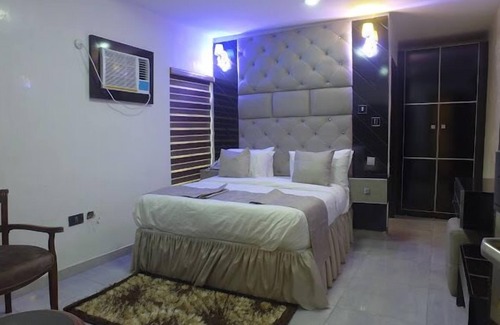 Owerri Hotel | Embassy Classic Suites and Towers