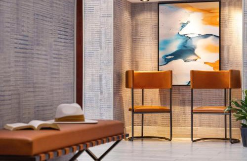Overland Park Hotel | Embassy Suites by Hilton Kansas City Overland Park