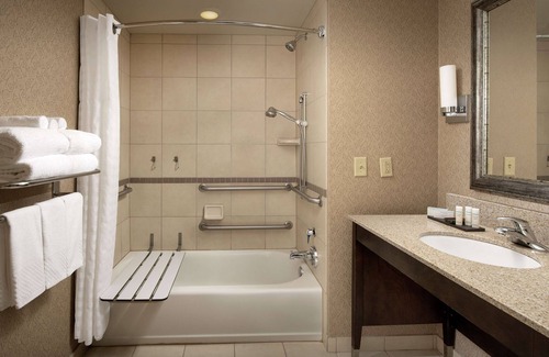 Hoover Hotel | Embassy Suites by Hilton Birmingham Hoover