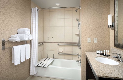 Hoover Hotel | Embassy Suites by Hilton Birmingham Hoover