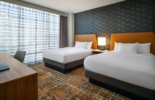 Quigley Hotel | Embassy Suites by Hilton Huntsville