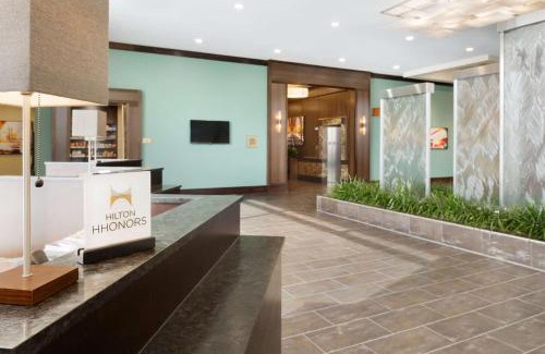 Naperville Hotel | Embassy Suites by Hilton Chicago Naperville