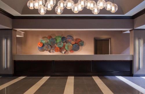 The Galleria Hotel | Embassy Suites by Hilton Houston Near the Galleria