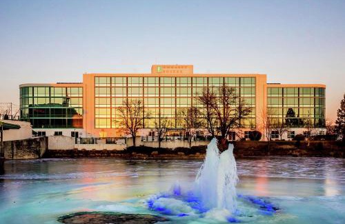 Lexington Hotel | Embassy Suites by Hilton Lexington Green