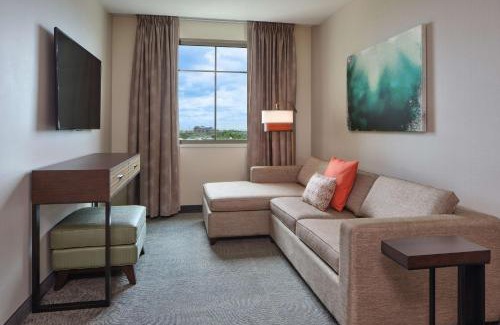 Kapolei Hotel | Embassy Suites By Hilton Oahu Kapolei - FREE Breakfast