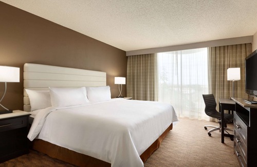 Wheatland Hotel | Embassy Suites by Hilton Oklahoma City Will Rogers Airport