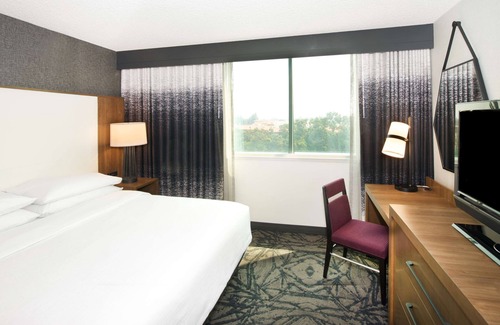 Contra Costa Centre Hotel | Embassy Suites by Hilton Walnut Creek