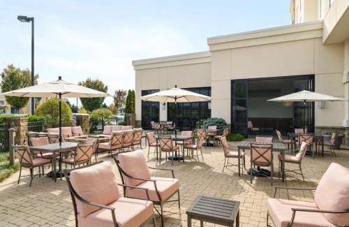 Twin Brook Hotel | Embassy Suites Chattanooga Hamilton Place