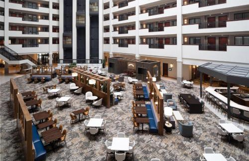 Downtown Lincoln Hotel | Embassy Suites Lincoln