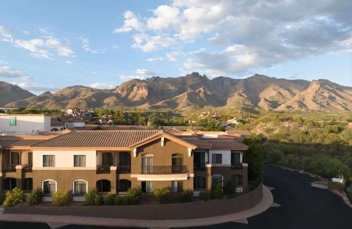 Catalina Foothills Estates Hotel | Embassy Suites Tucson - Paloma Village