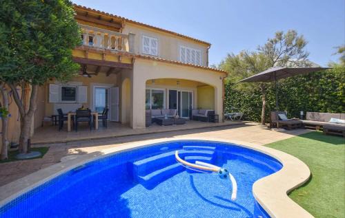Urbanizacion S'Estanyol House | Embat
