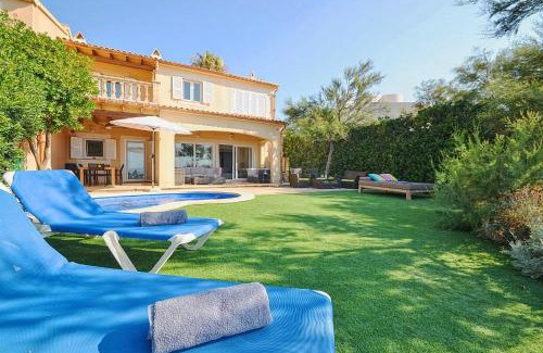 Urbanizacion S'Estanyol House | Embat