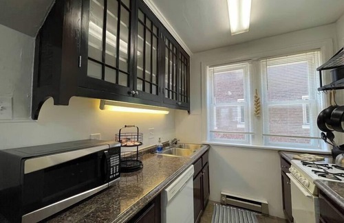 St. Louis Apartment | Embrace the Heart of St. Louis!