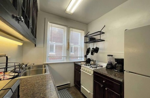 St. Louis Apartment | Embrace the Heart of St. Louis!