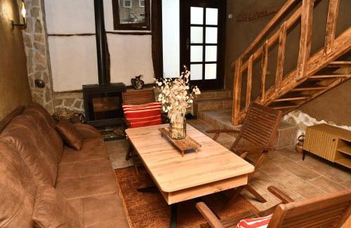 Veliko Tarnovo House | Emena Art Guesthouse