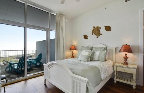 Galveston Apartment | Emerald 1111