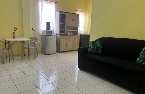 Georgetown Hotel | Emerald Aparment