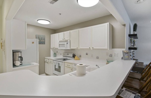 Lake Ozark Condo | Emerald Bay Waterfront Condo! - Pools, Tennis, and More!