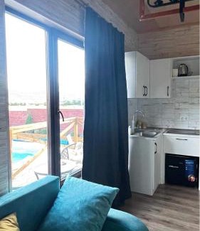 Bazaleti Apartment | Emerald Bazaleti