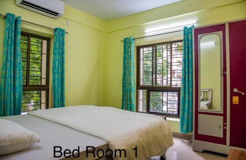 Ballygunge Apartment | Emerald By Olys Apartment