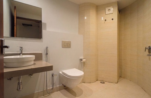 Aizawl Hotel | Emerald Hotel
