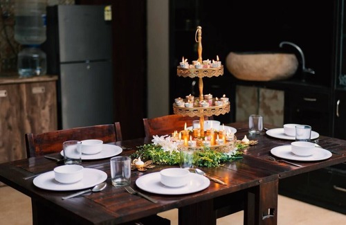 Devanahalli House | Emerald Pool Villa By Jaden