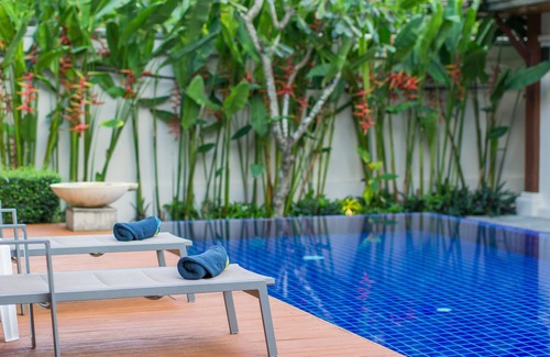 Rawai House | Emerald Pool Villa